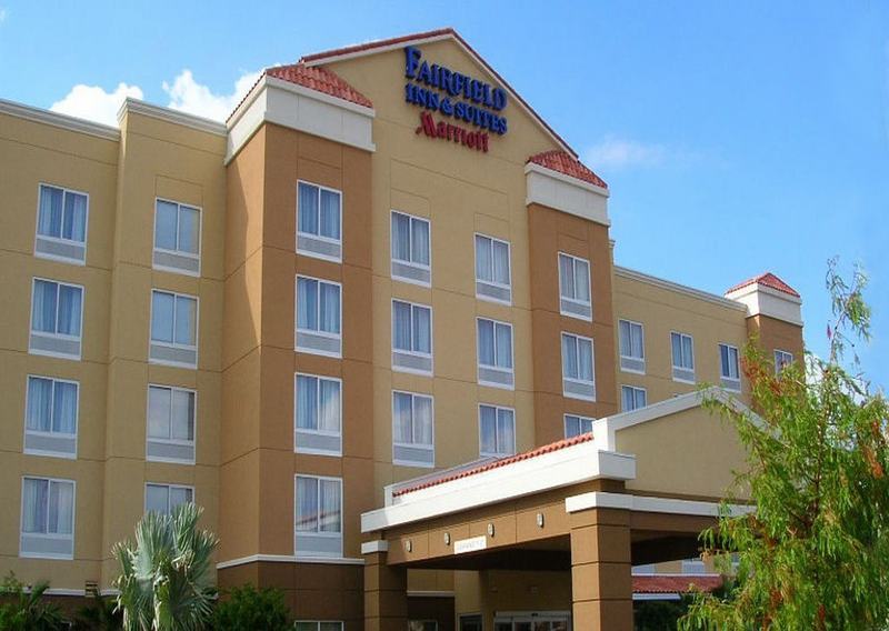 Fairfield Inn & Suites Jacksonville Butler Boulevard Exterior photo
